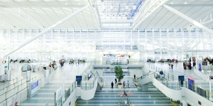 福岡空港免税店スタッフ募集