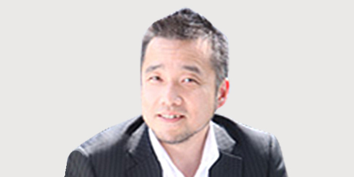 安達 洋