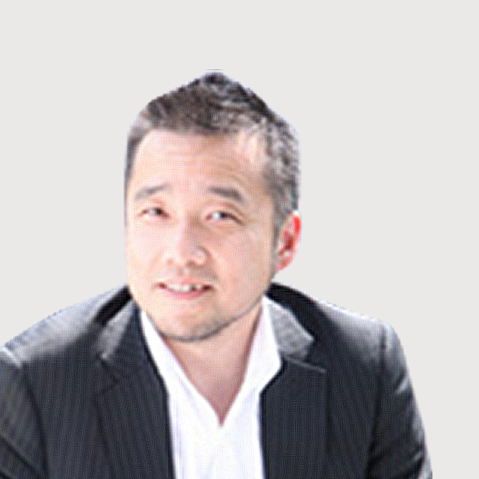 安達 洋